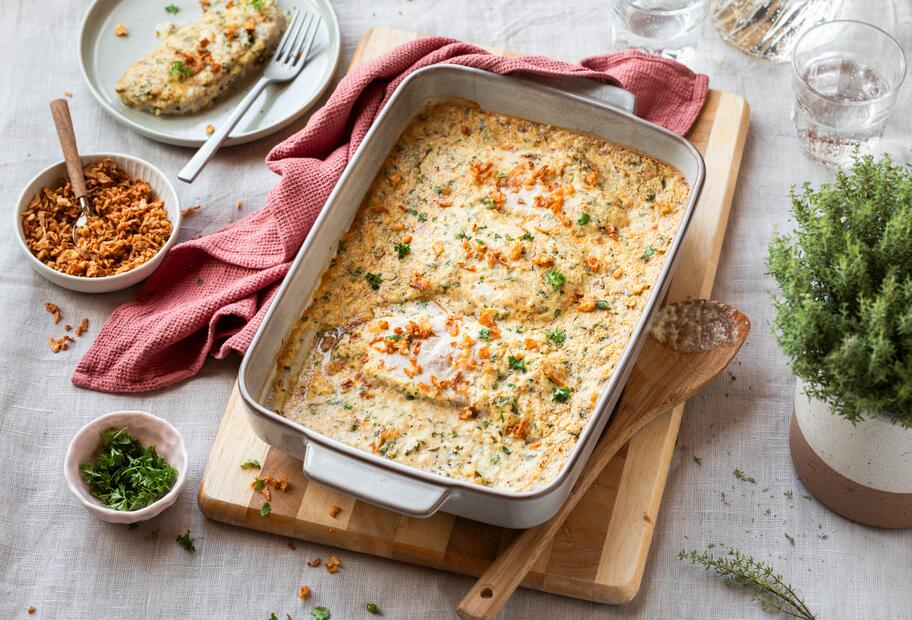 Schnelle Zwiebel-Sahne-Schnitzel aus dem Ofen