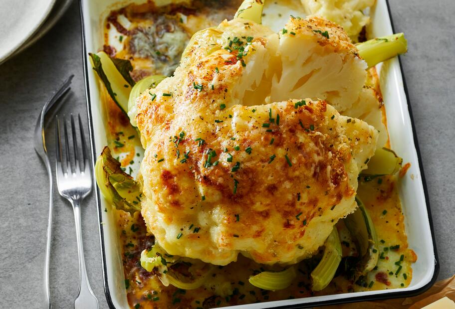 Ganzer gebackener Blumenkohl