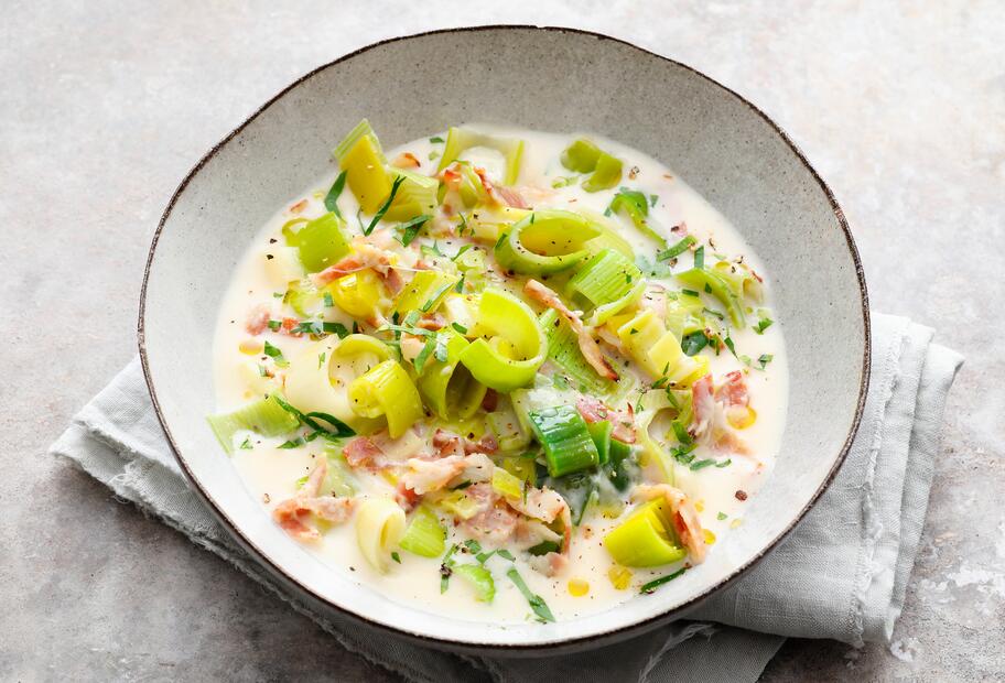 Käse-Lauchsuppe mit Pancetta
