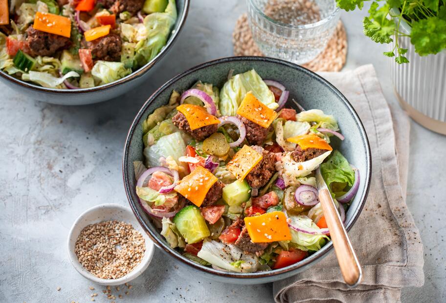 Low-Carb-Cheeseburger-Salat