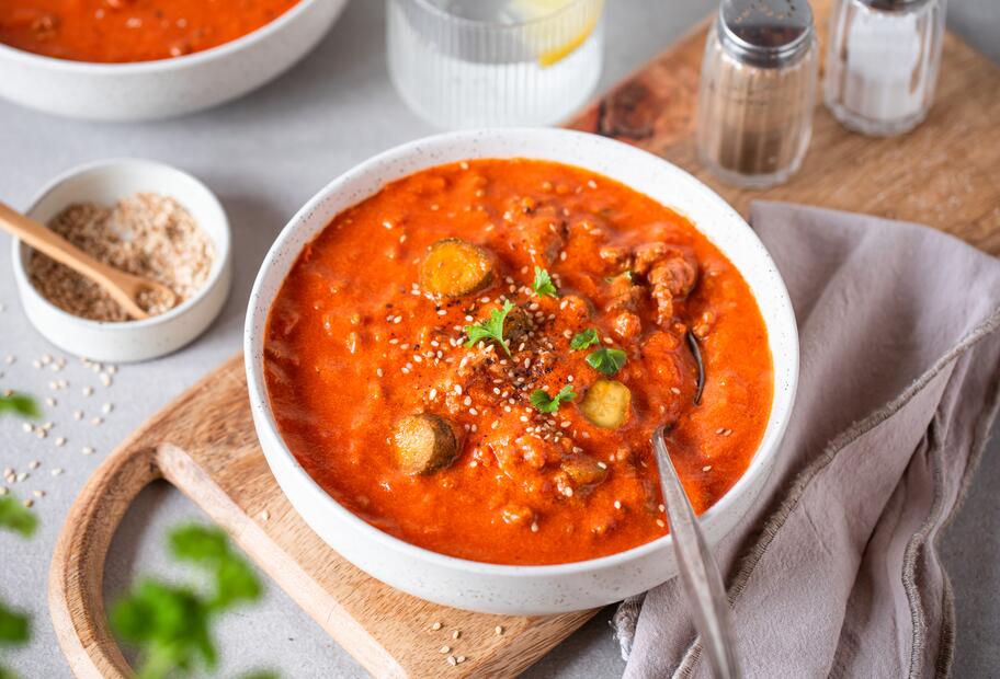 Low-Carb-Cheeseburger-Suppe in 25 Minuten
