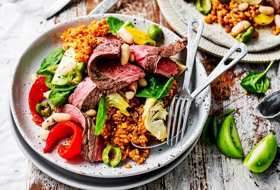 Rindfleisch-Salat mit Tomaten