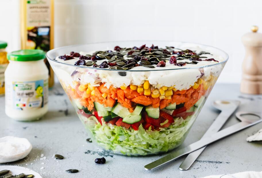 Knackiger Übernacht-Schichtsalat