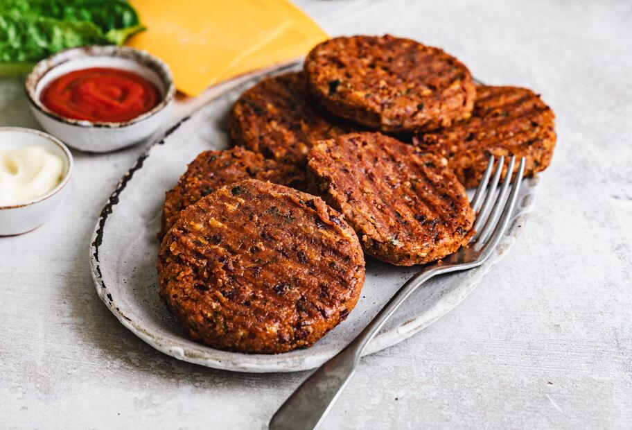 Der BESTE vegetarische BBQ-Burger – merkt niemand!