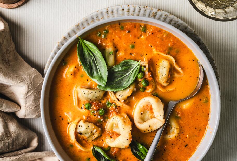 All-in-One-Tortellinisuppe in 15 Minuten