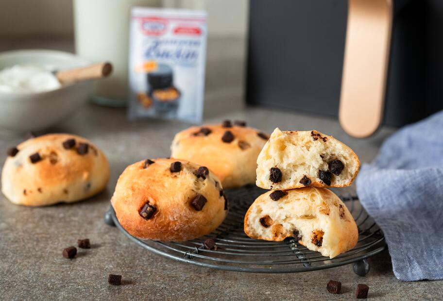 Schokobrötchen aus dem Airfryer ohne Gehzeit
