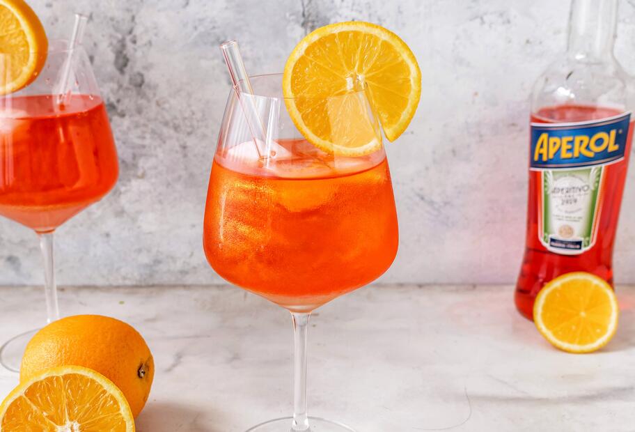 Glitter Aperol Spritz