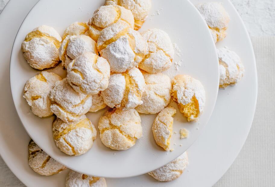 Kokos-Zitronen-Schneebälle