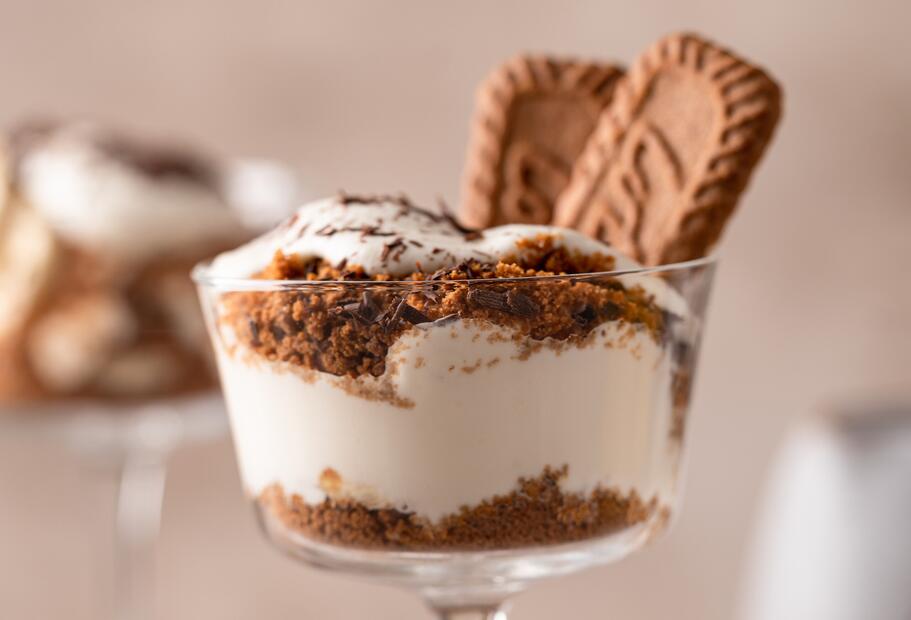 Lotus-Dessert aus dem Glas