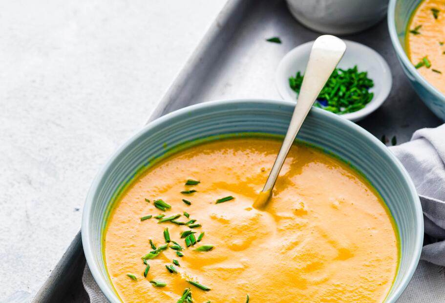 „Tschüss-Grippe“-Suppe mit Karotten und Ingwer