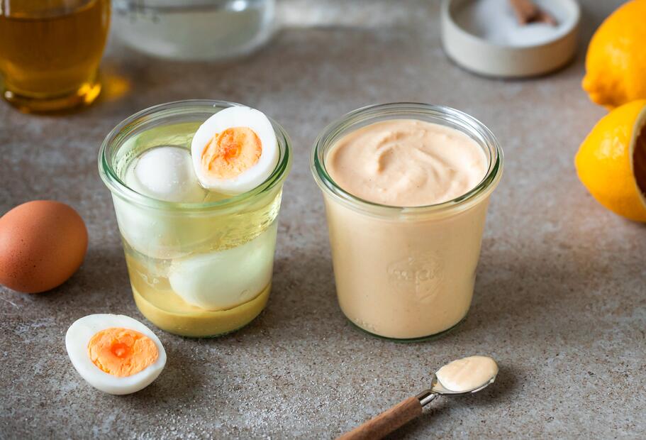 Mayo aus gekochten Eiern