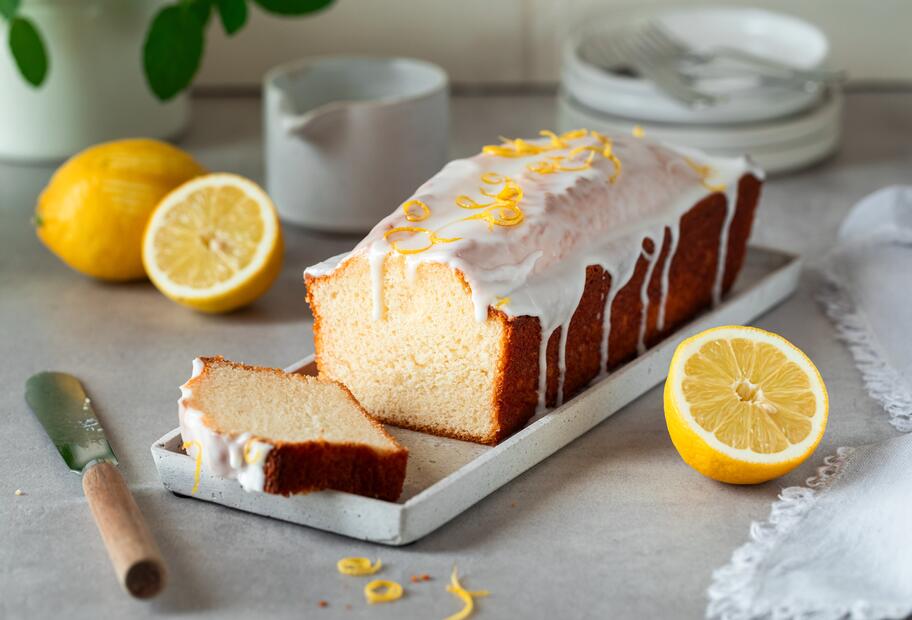 Lemon Drizzle Cake