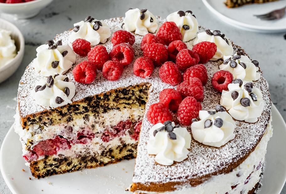 Ameisentorte mit Quark und Himbeeren