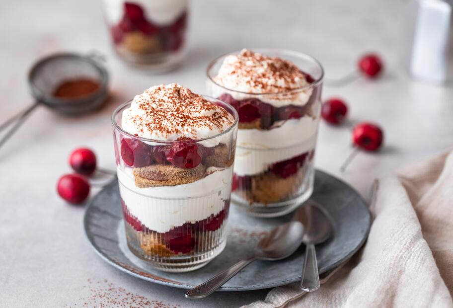 Kirsch-Tiramisu im Glas