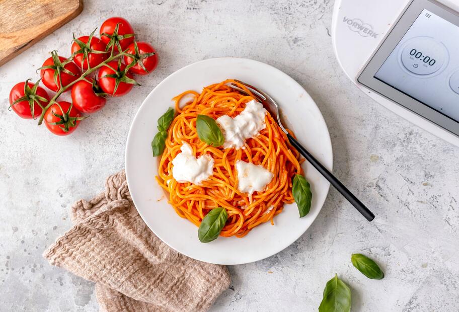 Nudelsoße mit Burrata