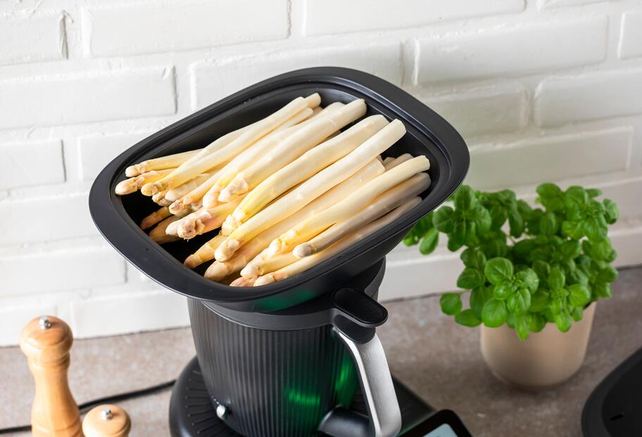 Spargel im TM7 Varoma&reg;