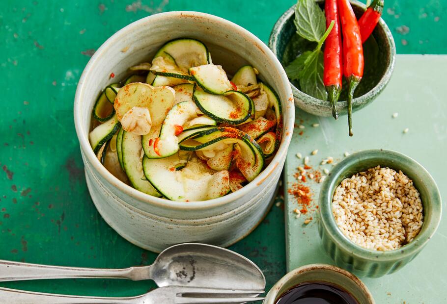 Schnelles Zucchini-Kimchi