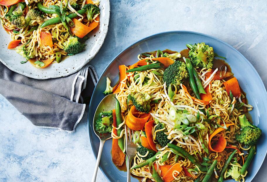 Teriyaki-Mie-Nudelsalat