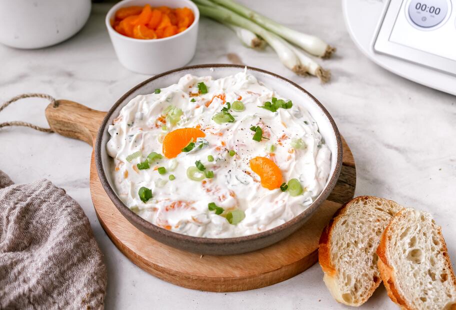 Frischkäse-Lauch Aufstrich mit Mandarinen