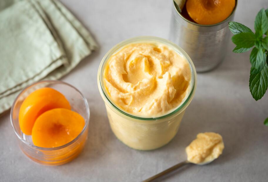 High Protein Pfirsich-Skyr-Eis