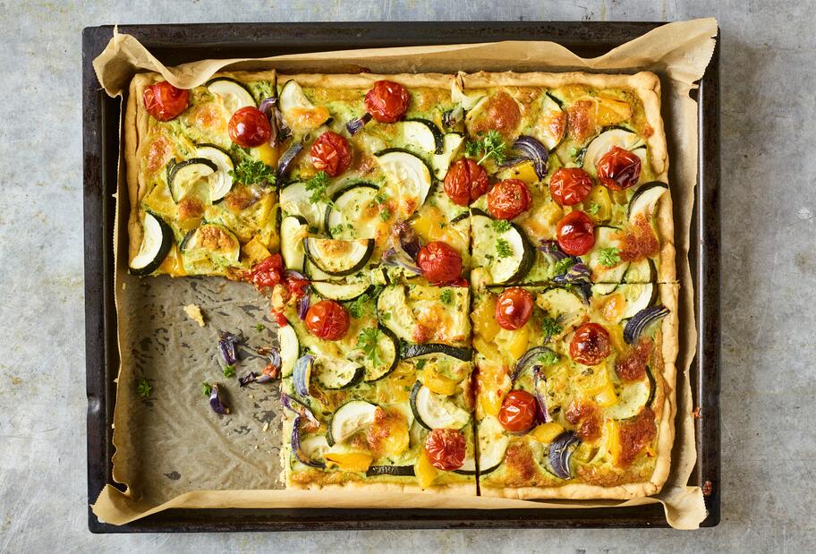 Mediterrane Tomate-Zucchini-Quiche