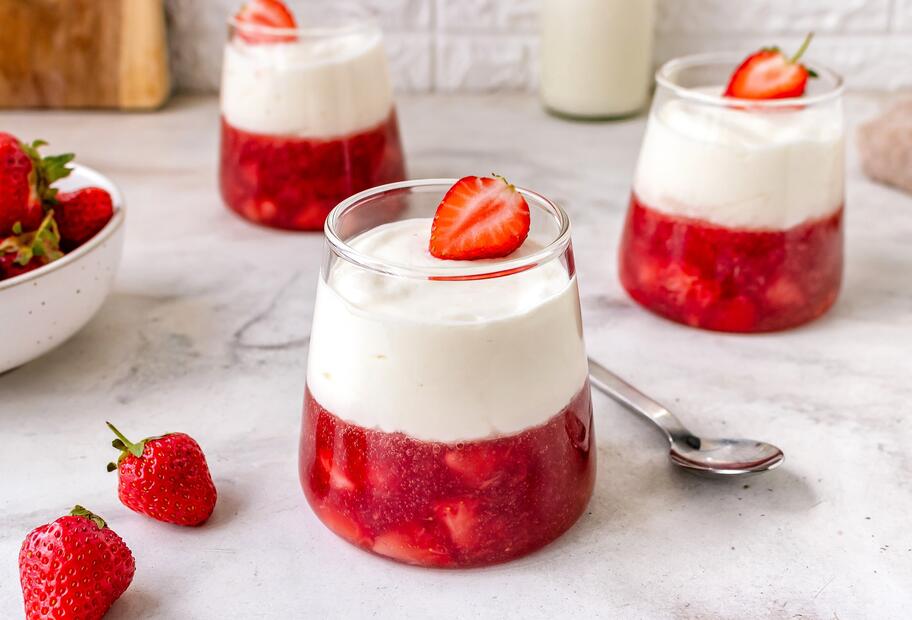 Erdbeergrütze mit Vanillecreme