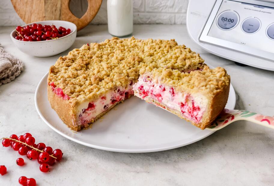 Johannisbeer-Streuselkuchen mit Schmand