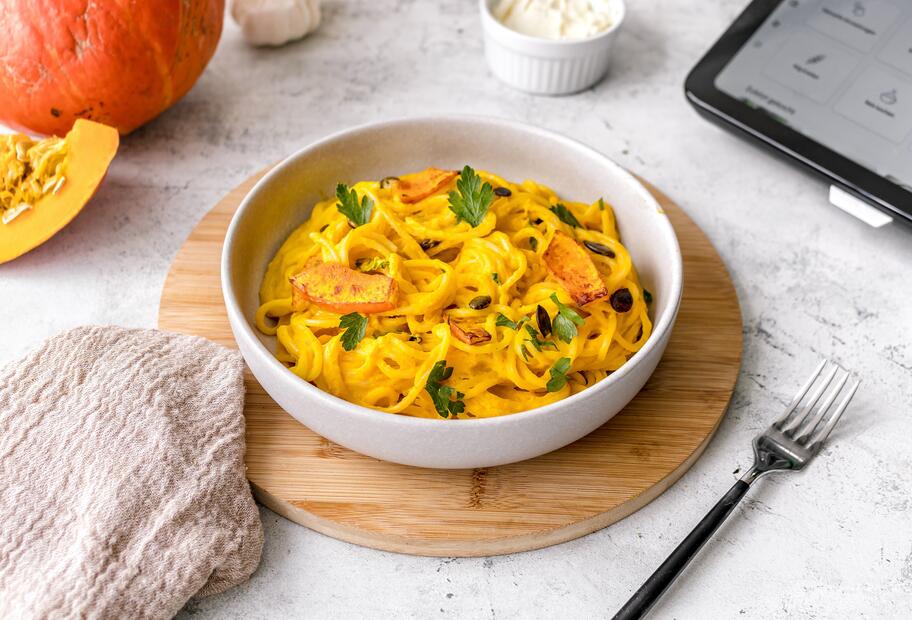 15-Minuten-Pasta mit Kürbiscremesoße