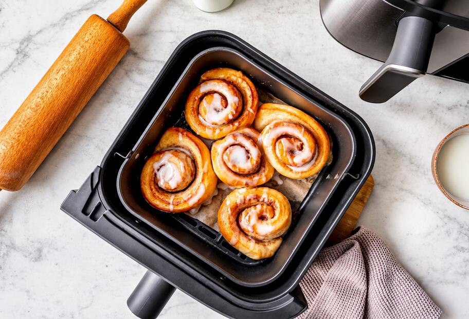 Die fluffigsten Zimtschnecken aus dem Airfryer