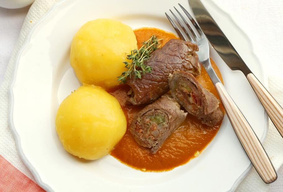 Rinderrouladen mit Kartoffelklößen