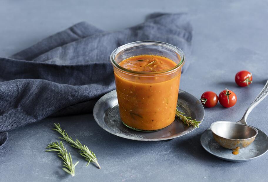 Einfach Strandgut: Tomatensugo
