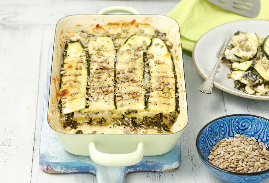 Vegetarische Zucchini-Lasagne mit Spinat und Feta