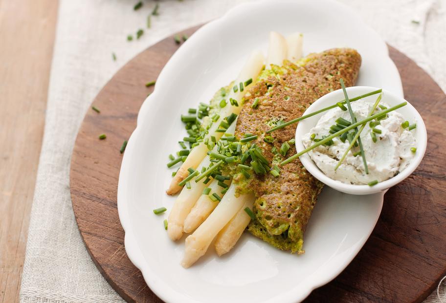 So schmeckt der Frühling: Bärlauch-Omelett mit Spargel für den Thermomix®