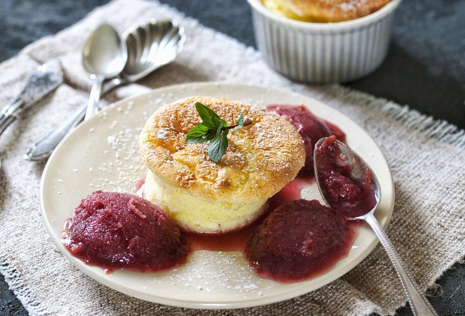 Grießsoufflé mit Kirschsorbet für den Thermomix®