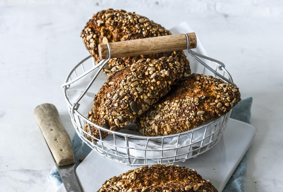 Einfache Low-Carb-Brötchen mit Quark für den Thermomix®