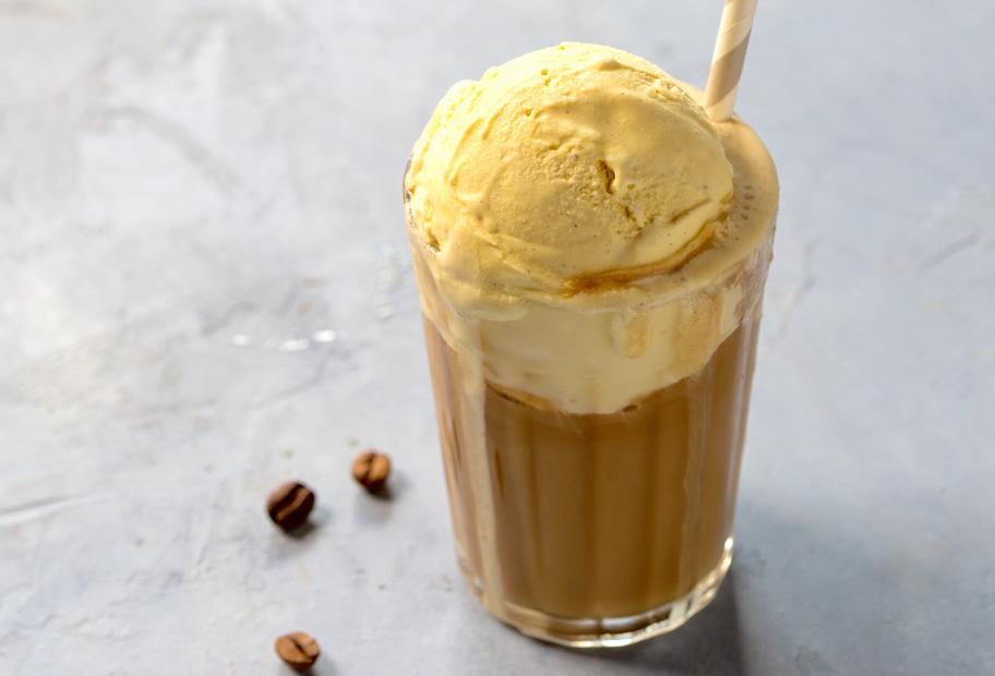 Der ultimative Eiskaffee aus dem Thermomix® | ZAUBERTOPF Der ultimative Eiskaffee aus dem Thermomix® | ZAUBERTOPF