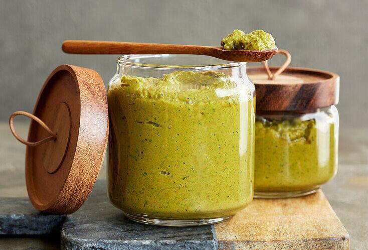 Grüne Gemüse-Gewürzpaste für den Thermomix®