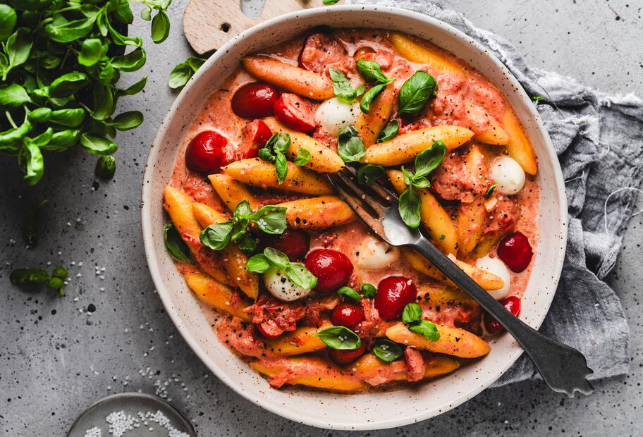 Schupfnudelpfanne Tomate-Mozzarella für den Thermomix®