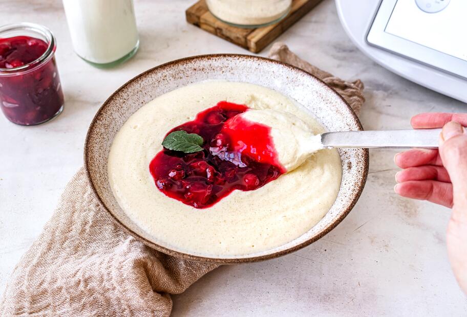 High Protein Grießpudding Vanille mit dem Thermomix® High Protein Grießpudding Vanille mit dem Thermomix®