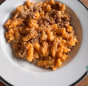 Ich habe das Edelschmausgewürz einfach weg gelassen. Es war Mega lecker. 