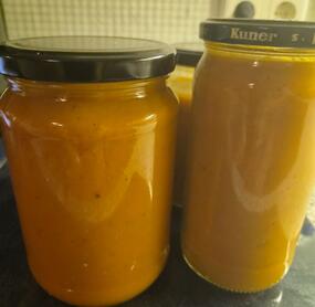 dieses Rezept ist super, habe meine Tomaten verwertet, schmeckt super