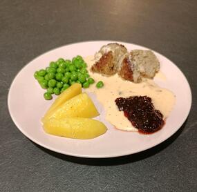 Zusammen mit dem Sohn (14) gekocht und es hat allen sehr lecker geschmeckt 🥰🍽️