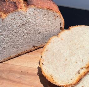 Sehr lecker ⭐️⭐️⭐️⭐️⭐️Backmalz hatte ich keins mehr, kann man ohne Probleme weg lassen. Dafür habe ich das Brot etw länger gehen lassen. Ist super aufgegangen.👩‍🍳