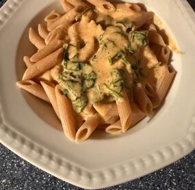 Vegetarisch noch schneller hergestellt (Feierabendessen nach einem harten Tag 💪) und sehr lecker 😋 
