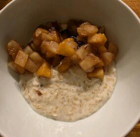 Ein feines gesundes Herbst- oder Winterfrühstück! Habe weniger Sirup und Cranberries statt Rosinen genommen