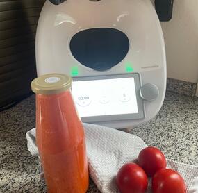 Schnell gemacht und eine gute Verwertung der Tomatenüberproduktion 🍅aus meinem Garten🥰