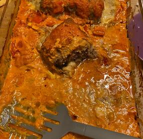 Nach den tollen Kommentaren hier hab ich mir gedacht ich muss es auch kochen und was soll ich sagen: ich wurde nicht enttäuscht! schmeckt super! Danke für das tolle Rezept!