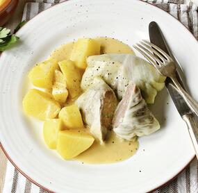 Kohlrouladen mit Salzkartoffeln