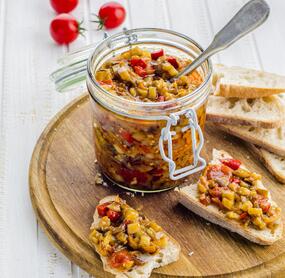 Mediterraner Gemüsedip: Crema di verdure