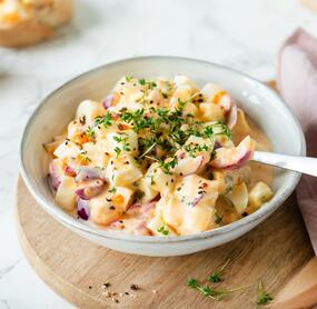 Eiersalat mit Joghurt-Mayonnaise-Dressing